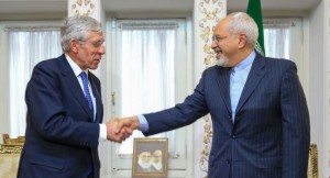 straw and zarif