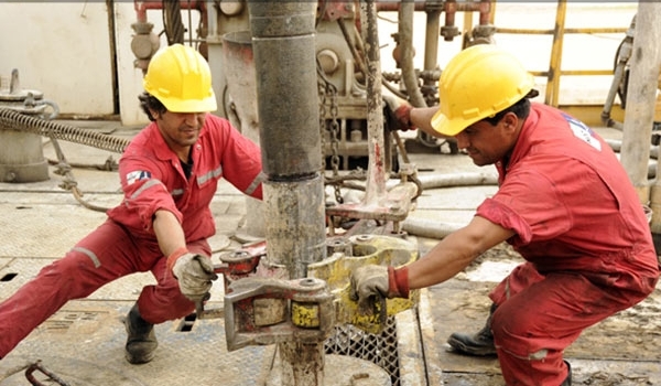 oil well drilling