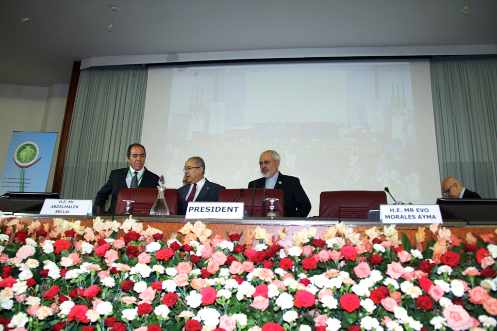 zarif in NAM meeting