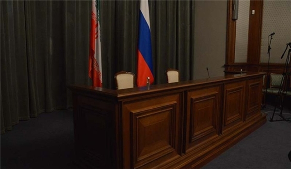 Iran-Russia flags