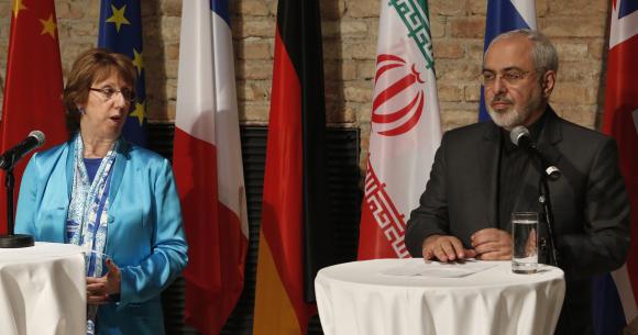 EU foreign policy chief Ashton and Iranian Foreign Minister Mohammad Zarif attend a news conference in Vienna