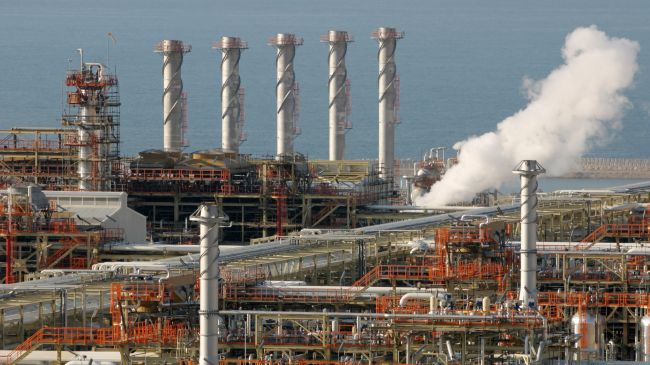 gas field