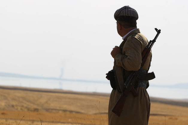 peshmerga fighter
