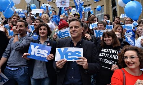 Yes campaigners - the former Deacon Blue frontman Ricky Ross