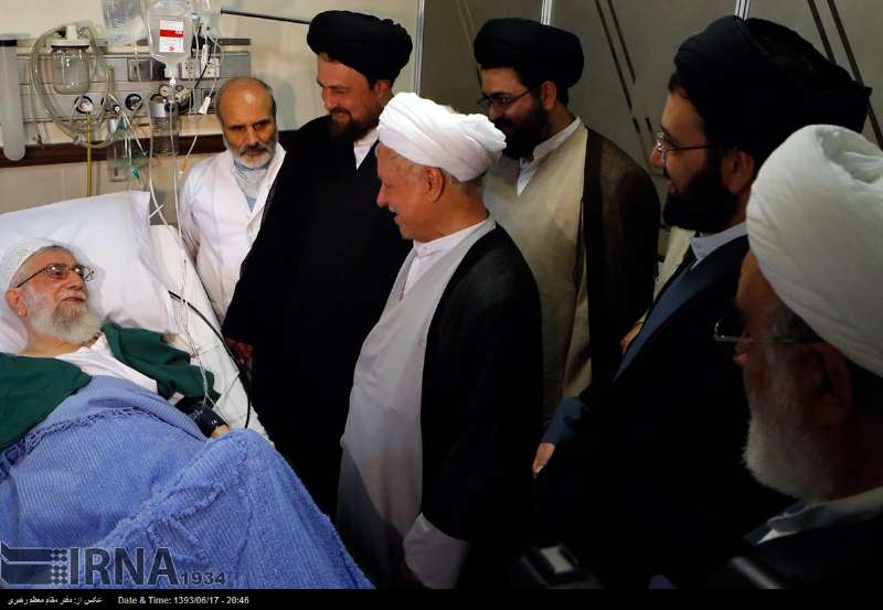 SL & officials in hospital