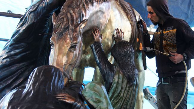 Ashura sculpture
