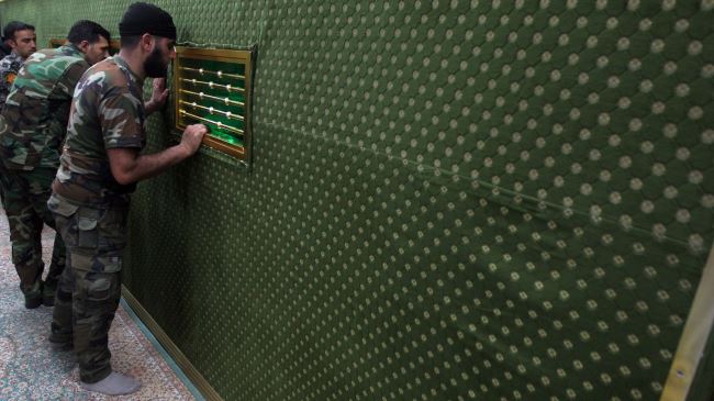 Samarra-Shia-volunteer