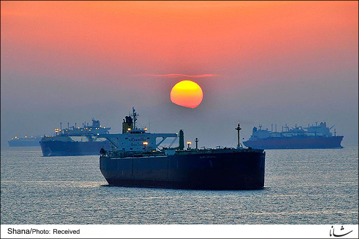 Oil tanker