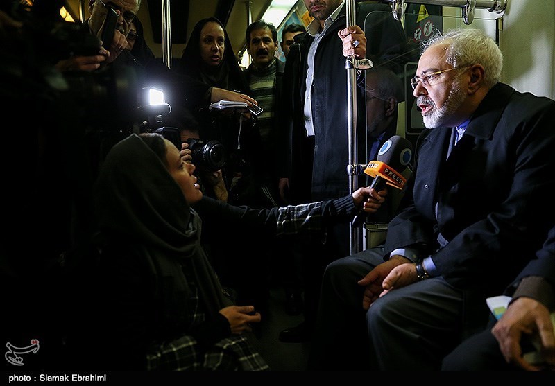 zarif in metro2