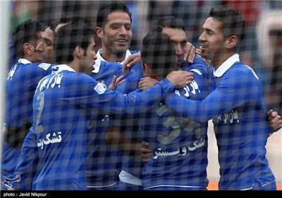 Esteghlal footall team