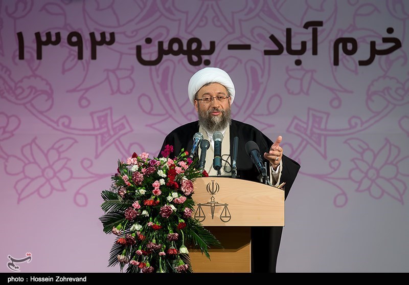 Iran's Judiciary Chief Ayatollah Sadeq Amoli Larijani meets scholars and academics in the western province of Lorestan on February 19, 2015.