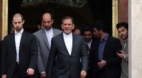 Iran's First VP Es'haq Jahangiri along with high-ranking political and economic delegation heads to Iraq on February 16, 2015.