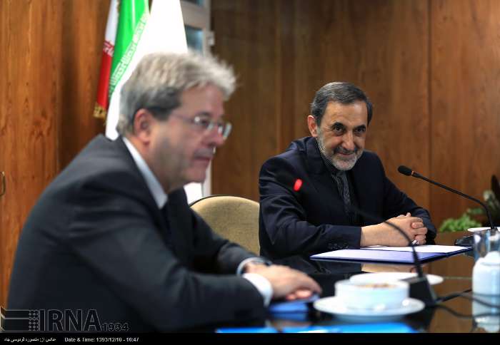 Senior Iranian official Ali Akbar Velayati (R) and Italys Foreign Minister Paolo Gentiloni meet in Tehran on March 1, 2015.