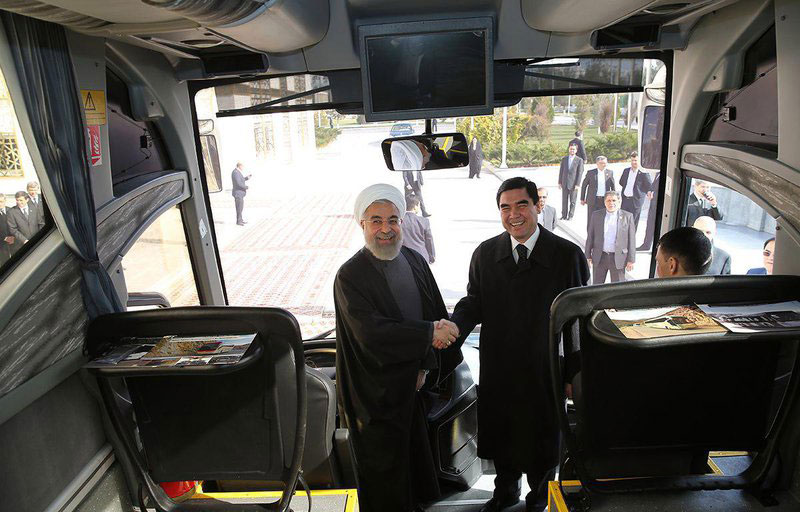 ranian President Hassan Rouhani, who was in Turkmenistan on an official visit, offered a VIP bus produced by an Iranian automaker to his Turkmen counterpart Gurbanguly Berdimuhamedow.